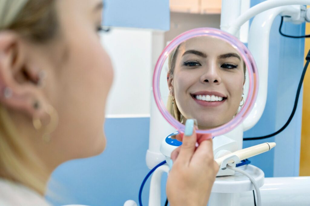 Estética dental em São Paulo: como conquistar um sorriso mais harmônico